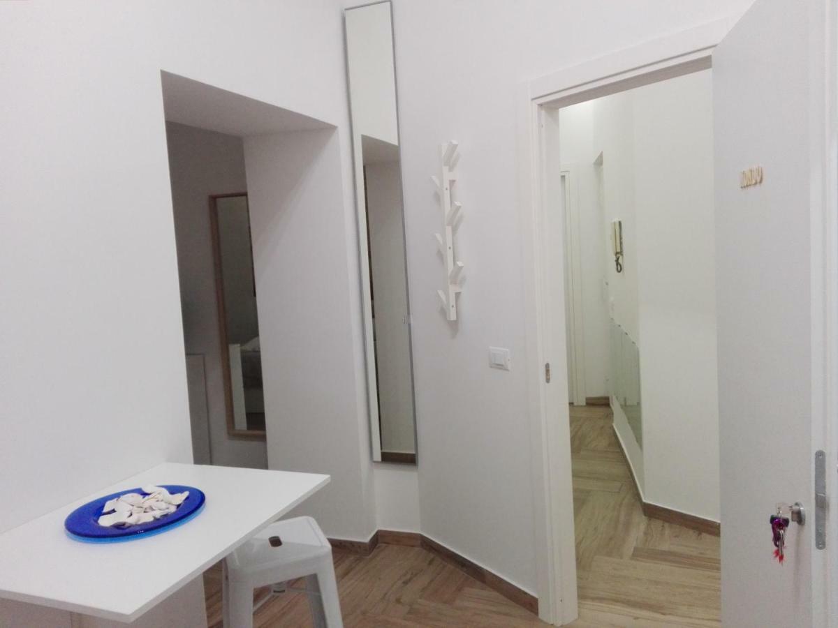 Il Tesoro Di Sangennaro Apartment Napoli Ngoại thất bức ảnh
